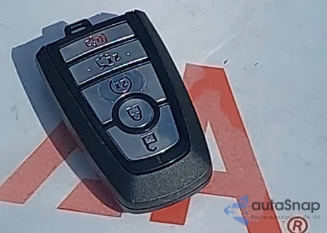 2020 Ford Fusion Titanium z USA, uszkodzony, nr VIN 3FA6P0D94LR199546